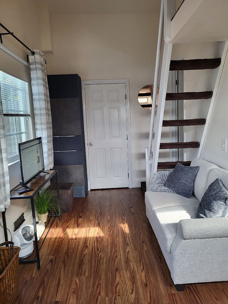 Furnished Finder property 589119_1 photo 3