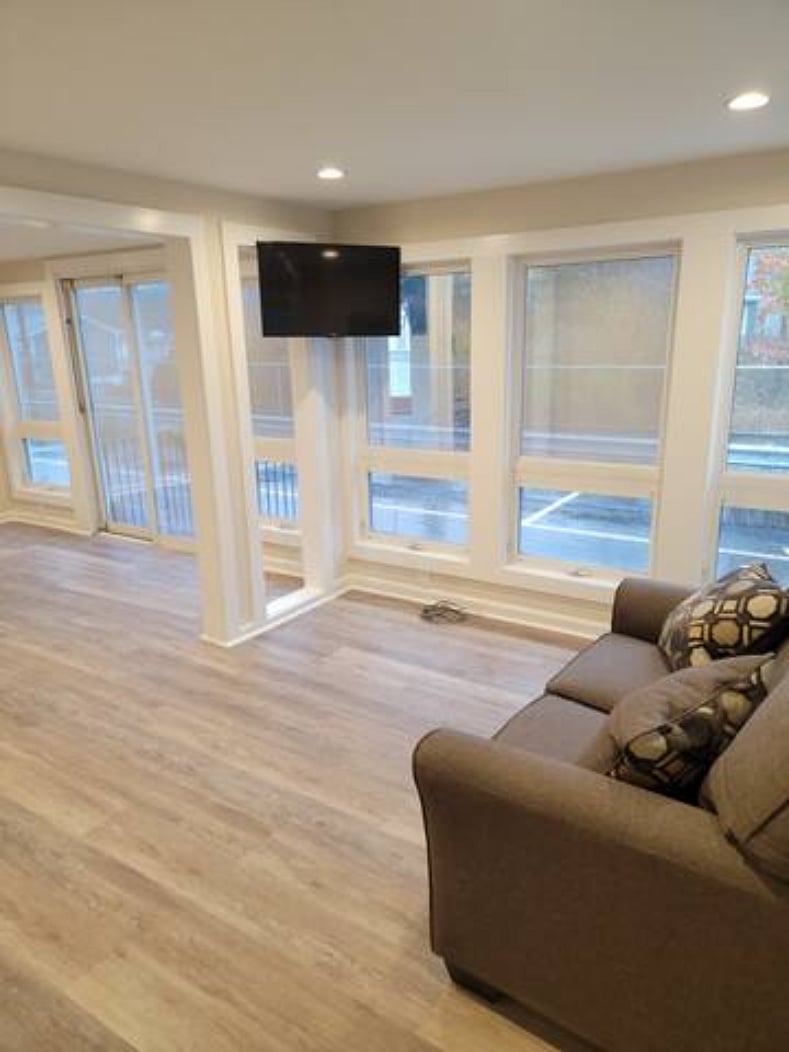 Common Area, Lounge Room