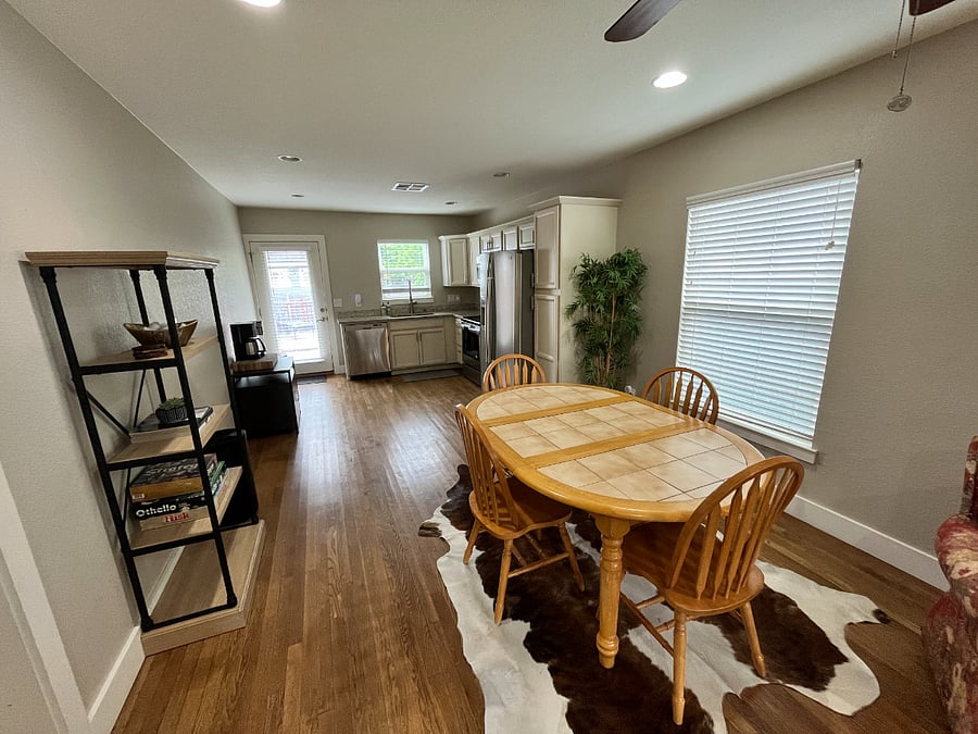 Furnished Finder property 589160_1 photo 6