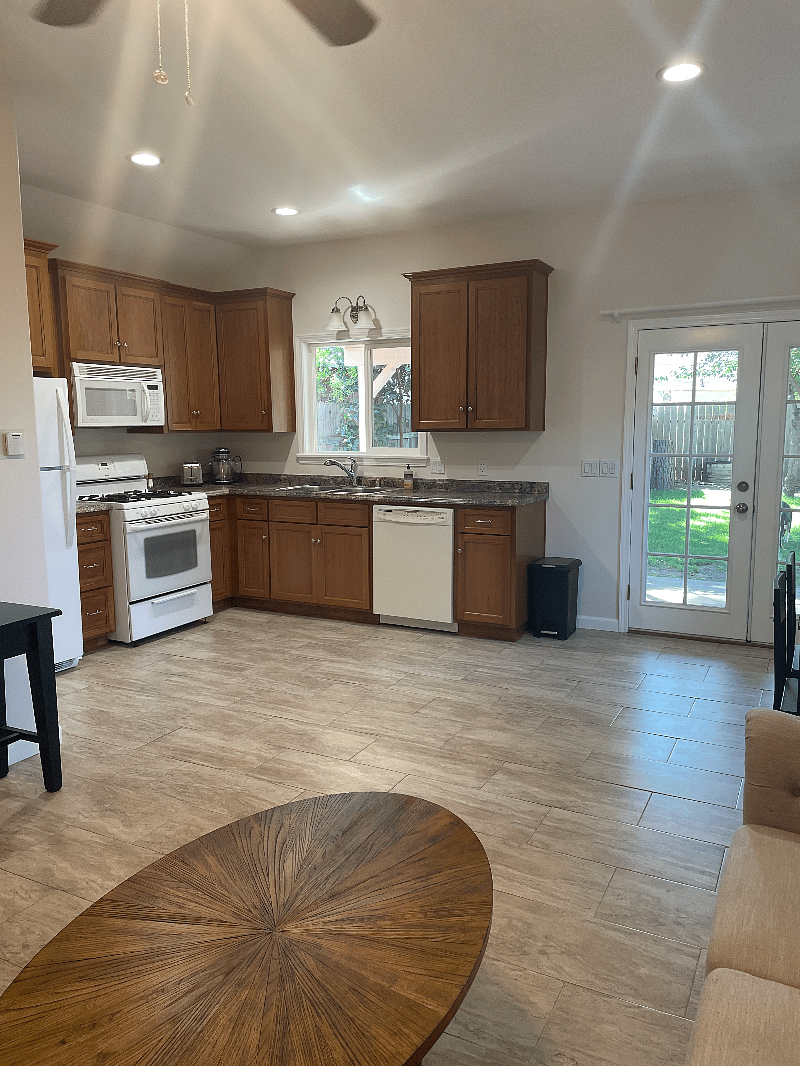 Furnished Finder property 589175_1 photo 6