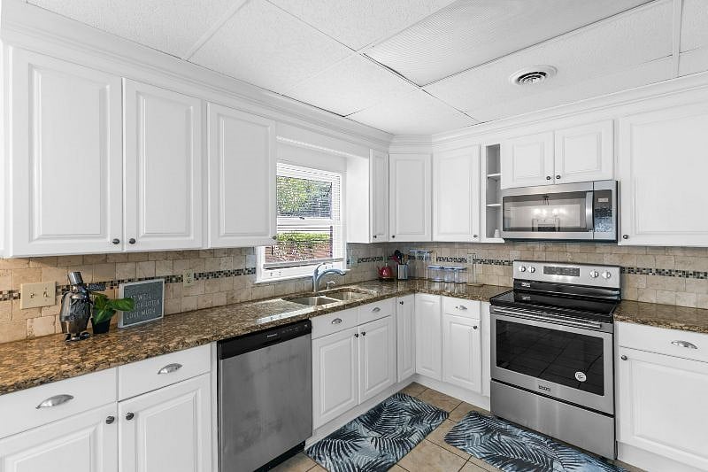 Furnished Finder property 589247_2 photo 9