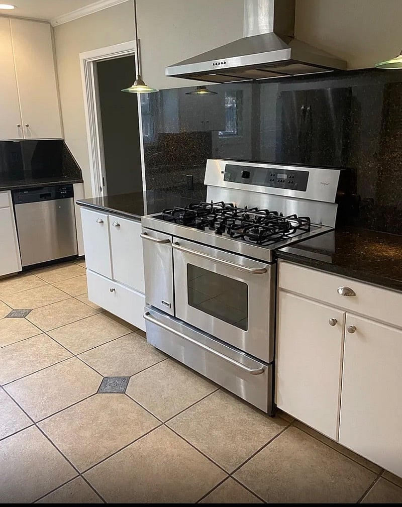 Furnished Finder property 589257_1 photo 7