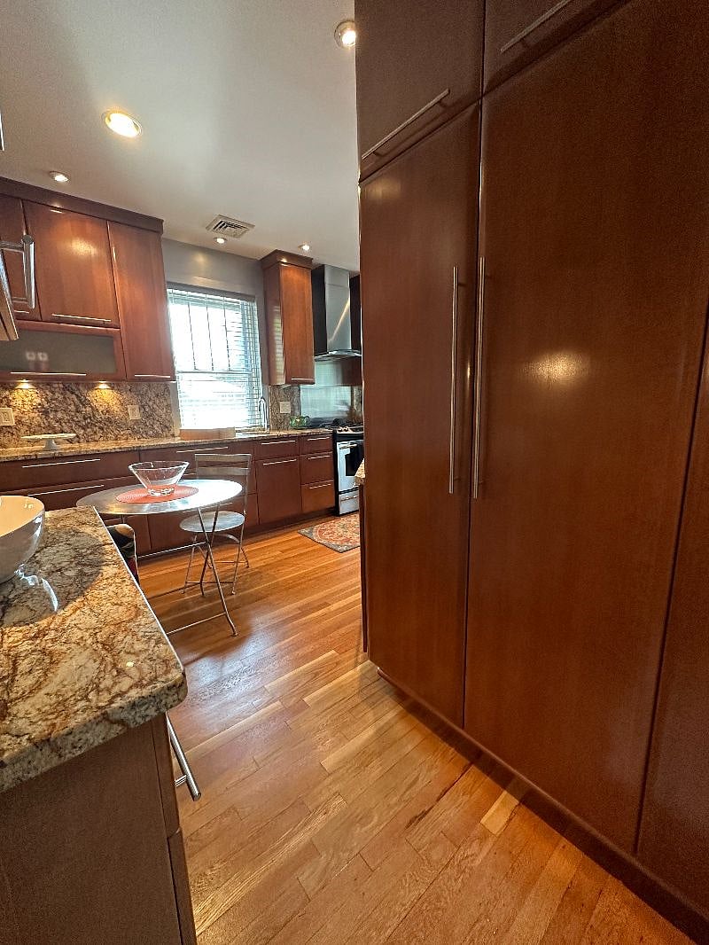 Furnished Finder property 589301_1 photo 12