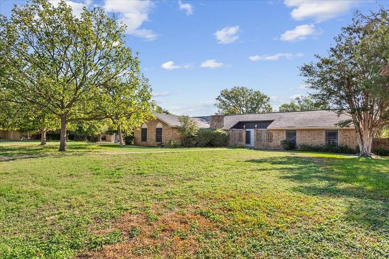 Furnished Finder property 589326_1 photo 33