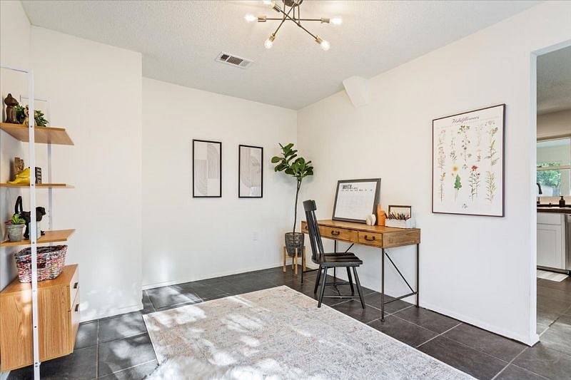 Furnished Finder property 589326_1 photo 9