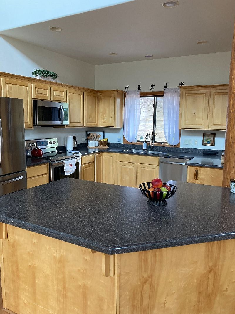 Furnished Finder property 589327_1 photo 4
