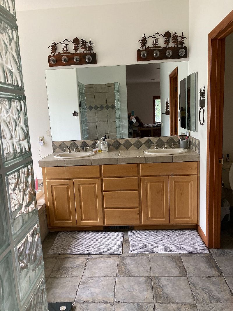 Furnished Finder property 589327_1 photo 8