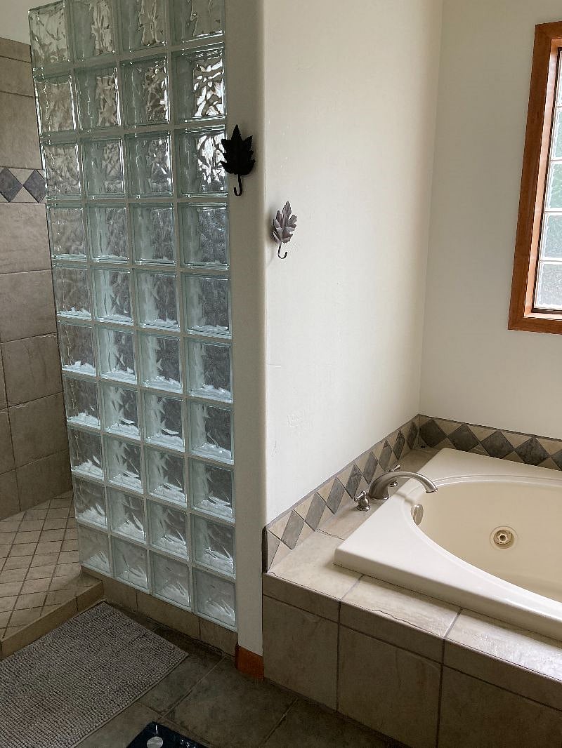 Furnished Finder property 589327_1 photo 9
