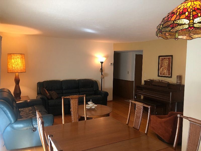 Living/Dining room