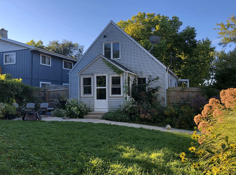 backyard/back porch/back of house