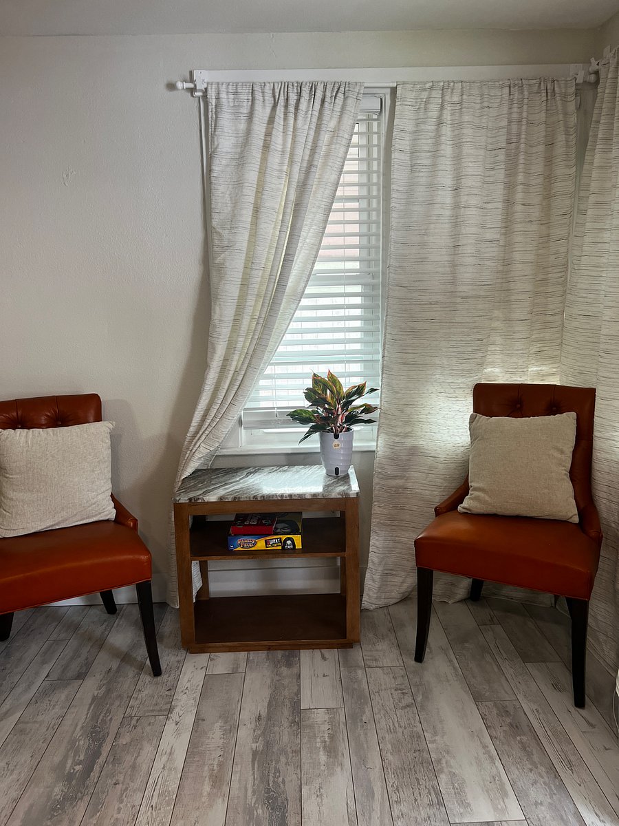 Furnished Finder property 589420_1 photo 4