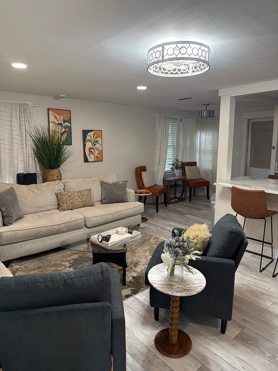 Furnished Finder property 589420_1 photo 8