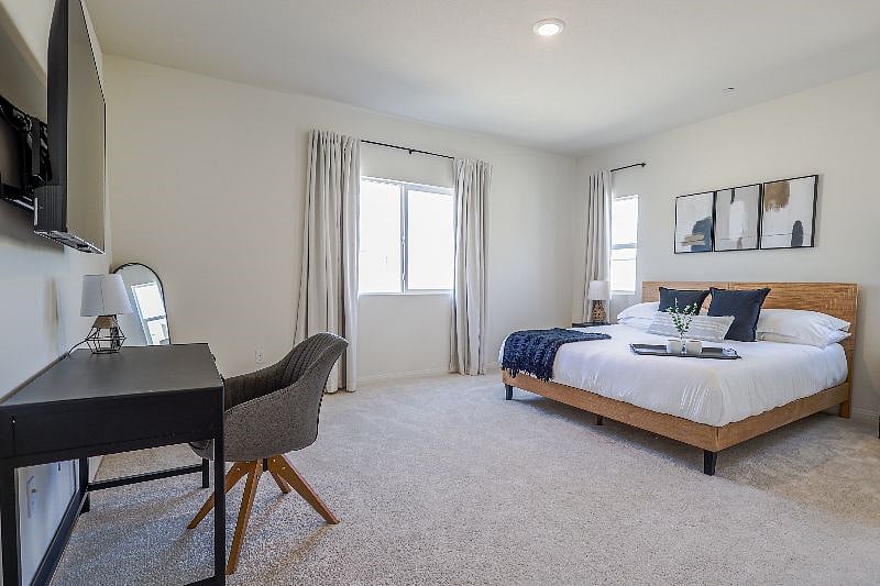 Bedroom #1 - OMG!!! The master bed room is beautiful, spacious and comfortable. Wait unitl you see the bathroom and closet!!!!