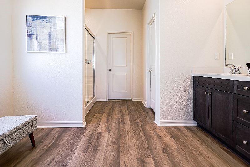 Furnished Finder property 589456_1 photo 13
