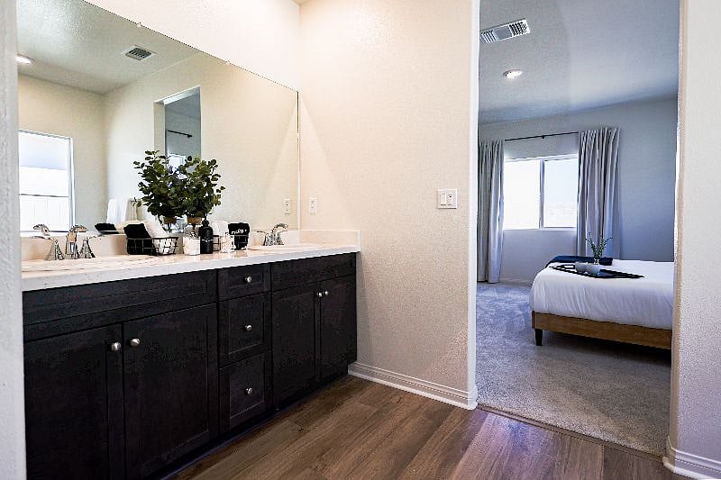 Spa-Like Bathroom