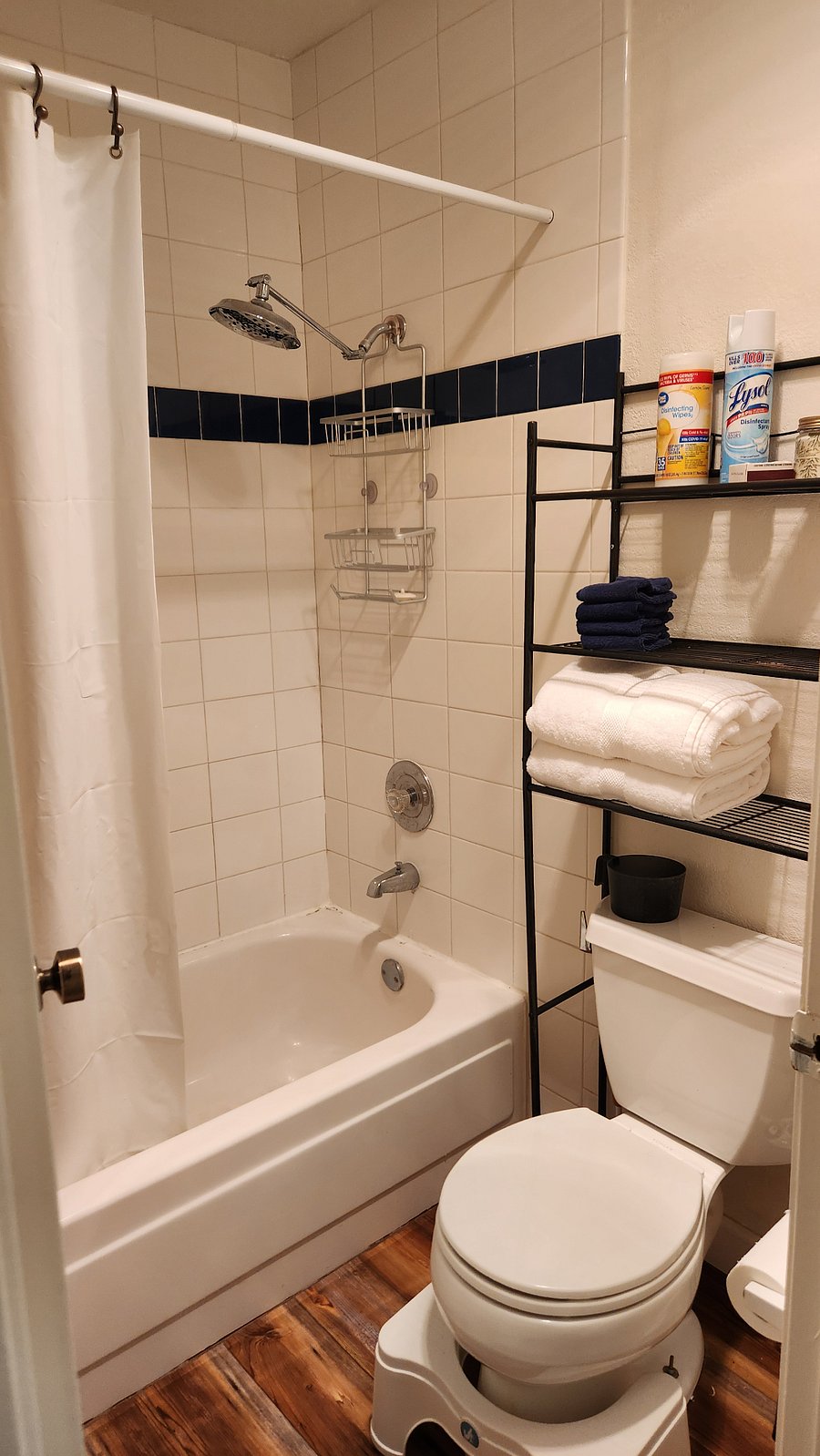 Furnished Finder property 589472_1 photo 9