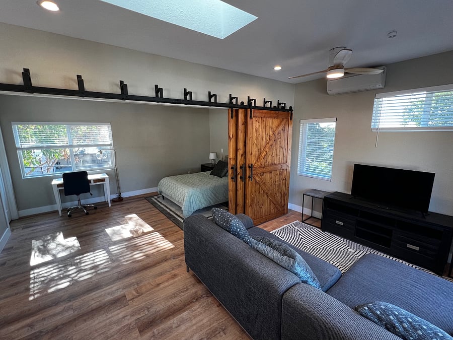 Furnished Finder property 589489_1 photo 5