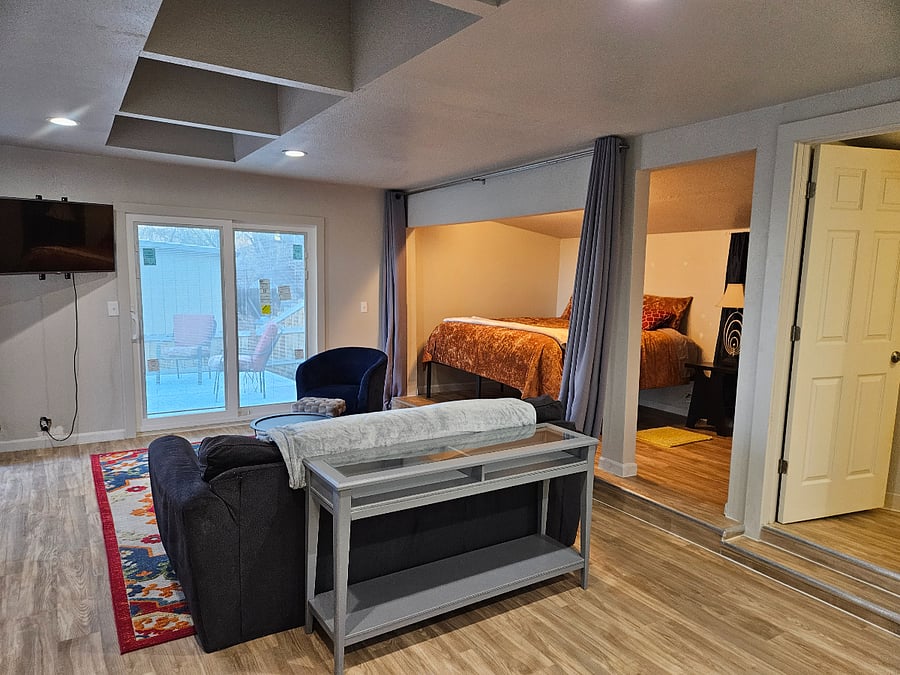 Furnished Finder property 589561_1 photo 3