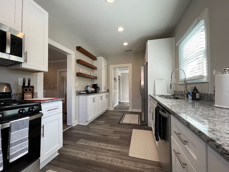 Furnished Finder property 589575_1 photo 33