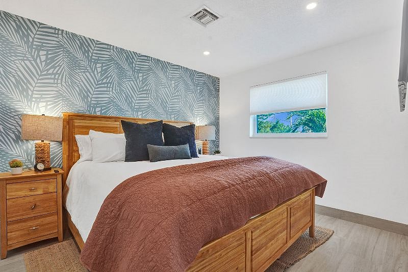 Furnished Finder property 589611_1 photo 12