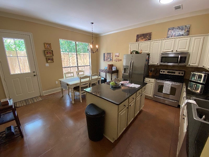 Furnished Finder property 589637_1 photo 10