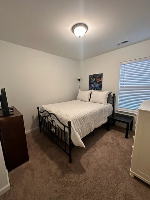 Furnished Finder property 589641_1 photo 12