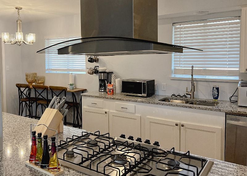 Furnished Finder property 589661_1 photo 22