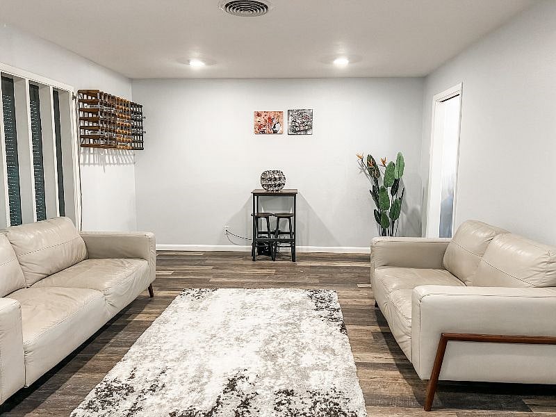 Furnished Finder property 589661_1 photo 78