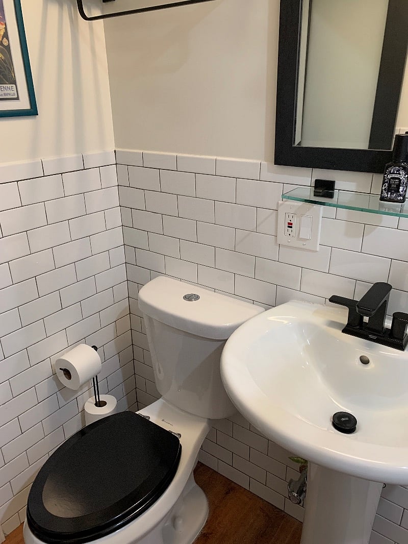 Second full size Bathroom