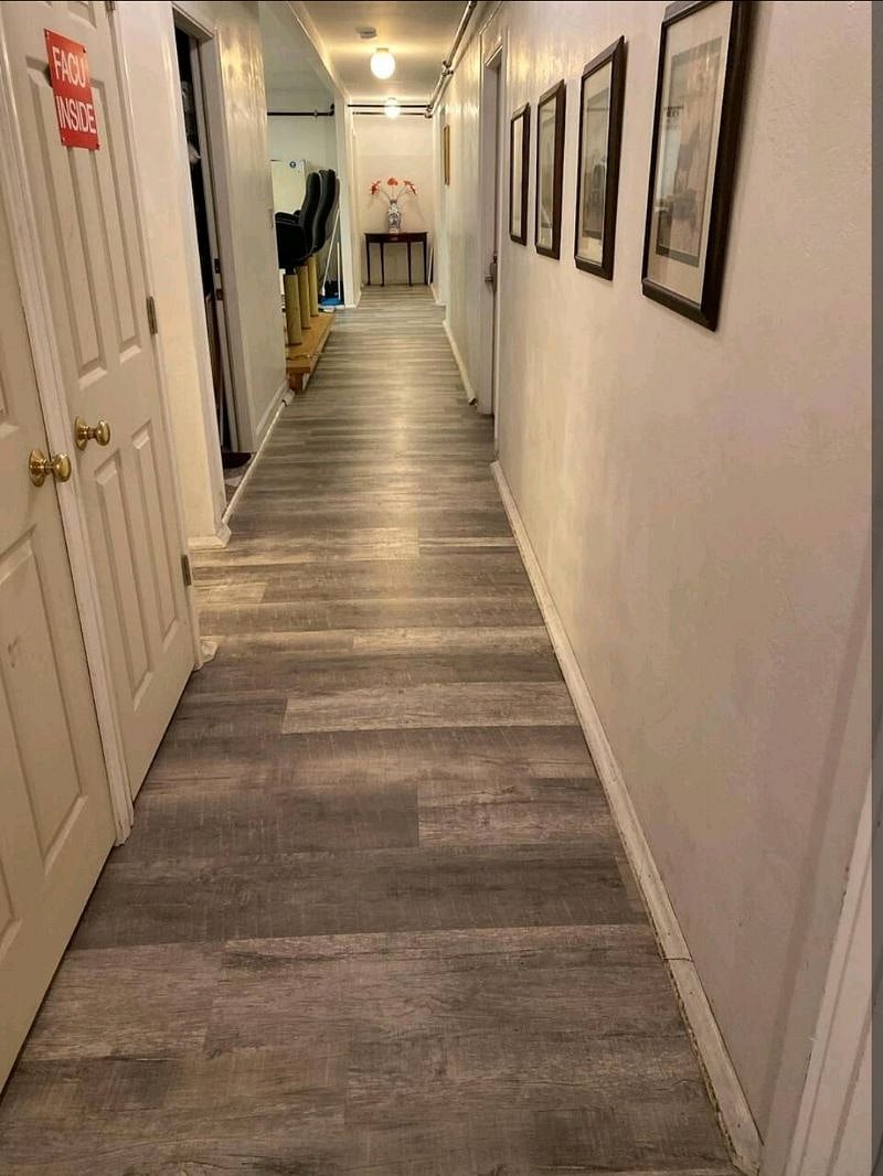 This is penhouse ( 4 bed room with 2 sets bath rooms) : 2ed floor is the hallway view to huge kitchen and bath rooms / laundry room/ this penhouse is 2500 sq ft in our 24000 sq ft property. Please call or tax for more photos or details in this unit. $900/room