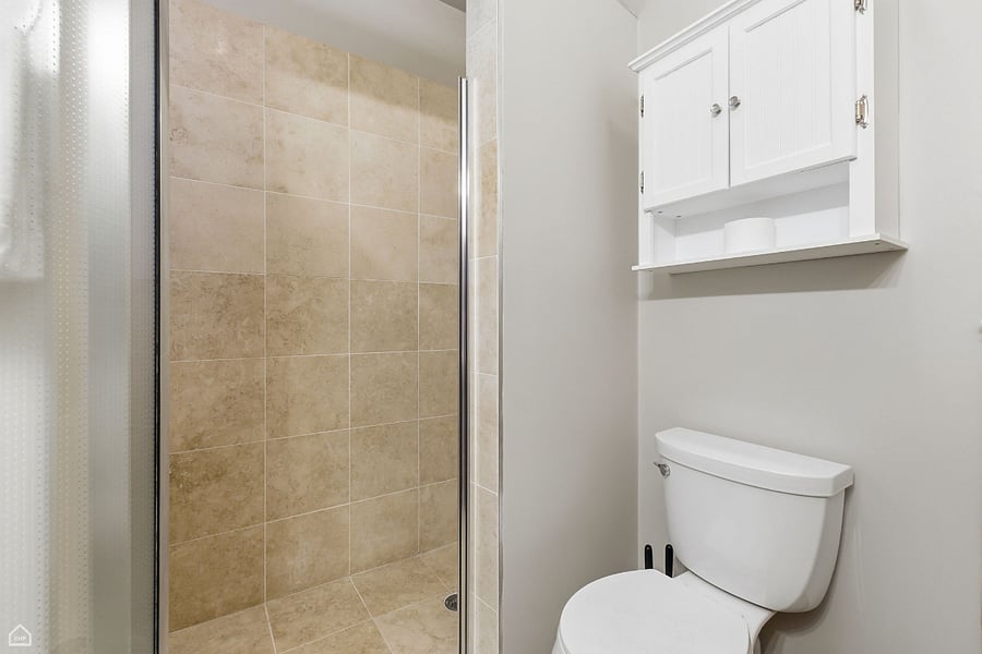 Furnished Finder property 589832_2 photo 12