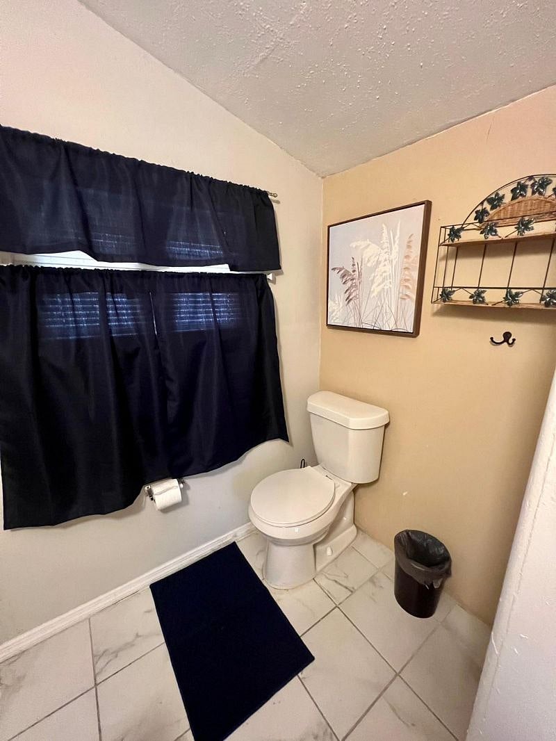 Furnished Finder property 589873_1 photo 22