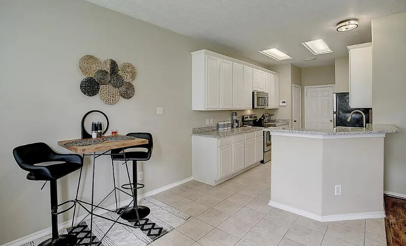 Furnished Finder property 589883_1 photo 5