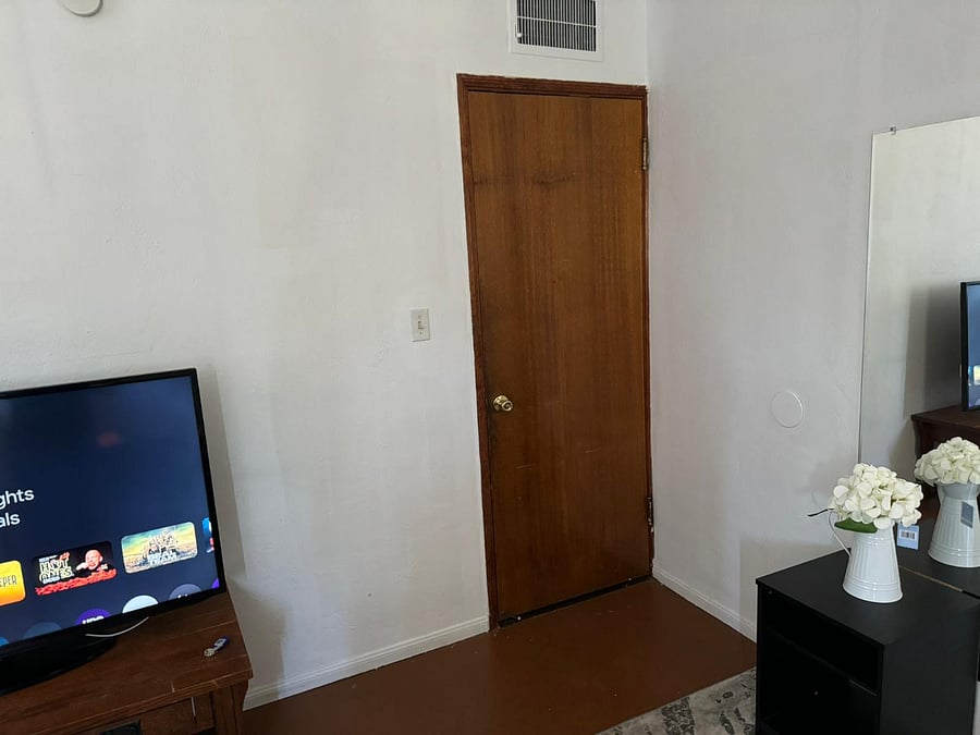 Furnished Finder property 589885_2 photo 7