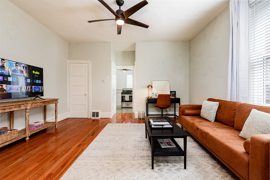 Furnished Finder property 589922_2 photo 8