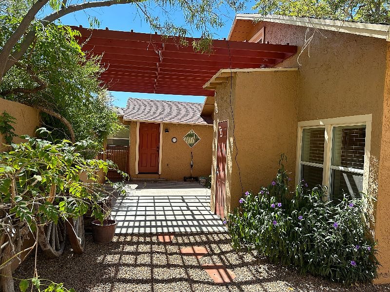 Furnished Finder property 589936_1 photo 3