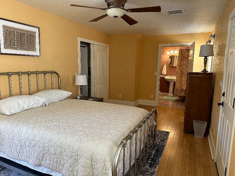Furnished Finder property 589936_1 photo 10