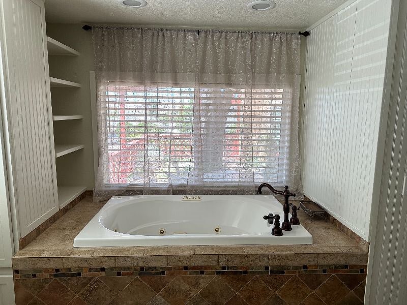 Furnished Finder property 589936_1 photo 8