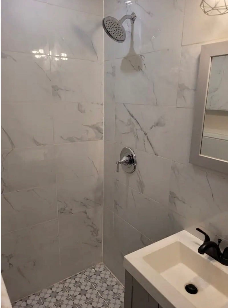 Furnished Finder property 590004_1 photo 12
