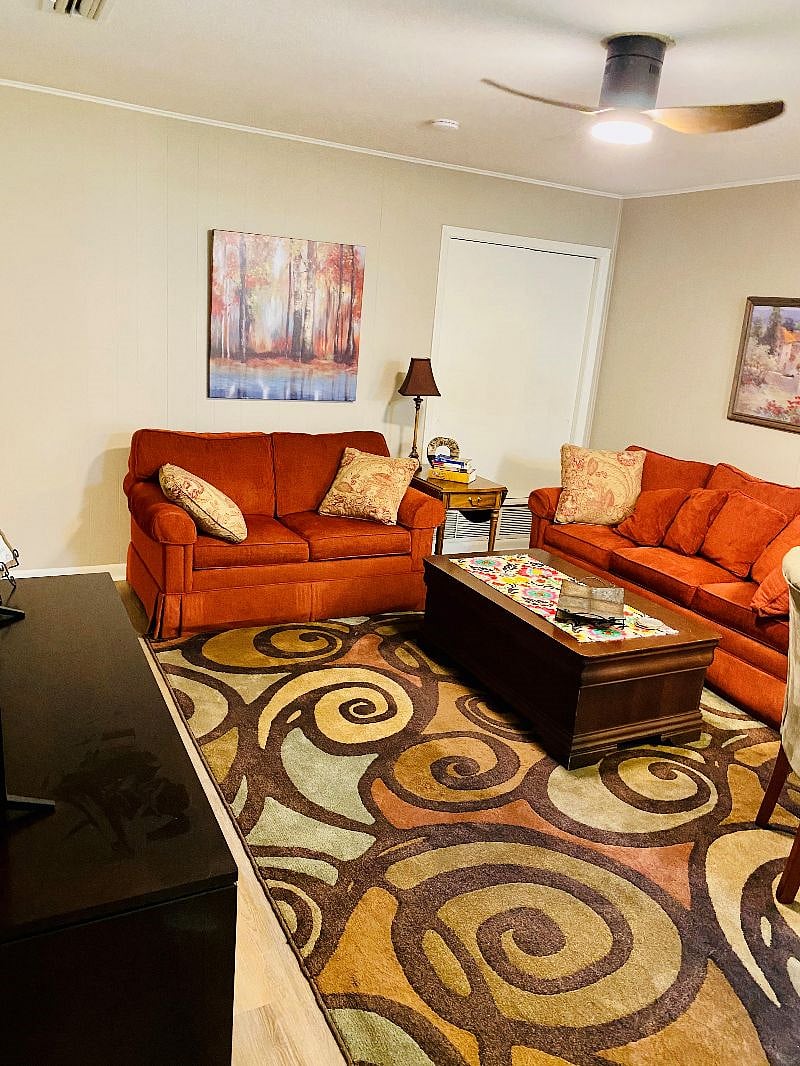 Furnished Finder property 590009_1 photo 4