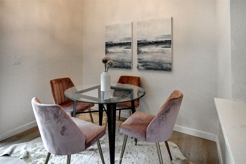 Furnished Finder property 590010_1 photo 12