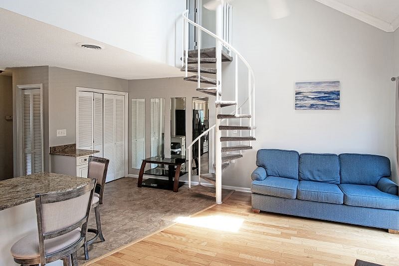 Furnished Finder property 590038_1 photo 3