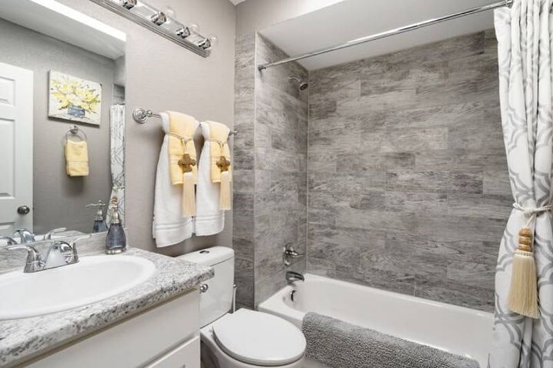 Furnished Finder property 590168_1 photo 9