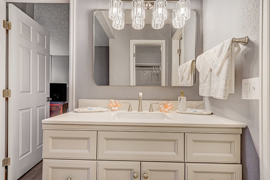 Bath towels included 