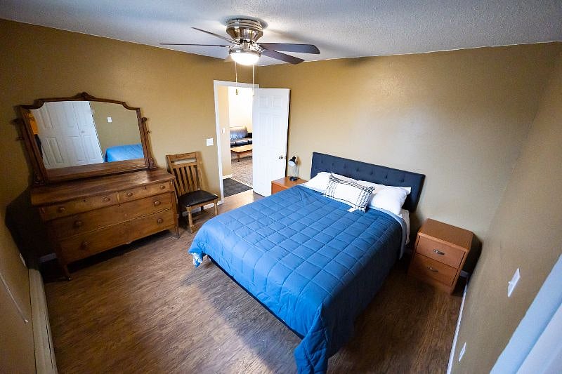Furnished Finder property 590200_1 photo 9