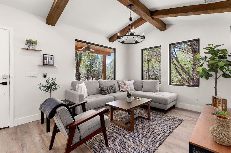 Furnished Finder property 590204_1 photo 1