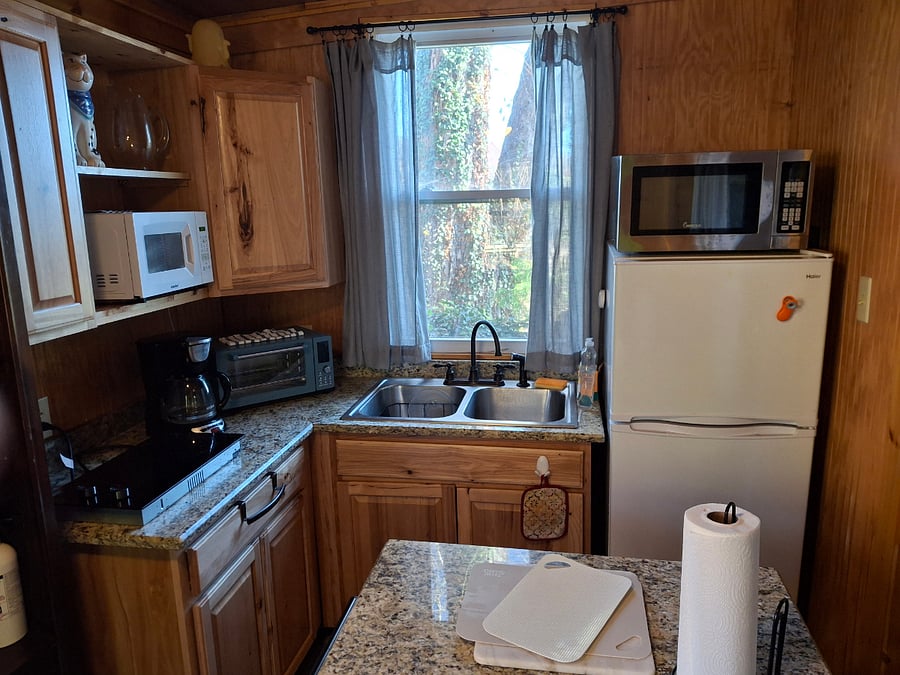 Furnished Finder property 590244_1 photo 13