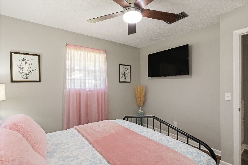 Furnished Finder property 590269_1 photo 2