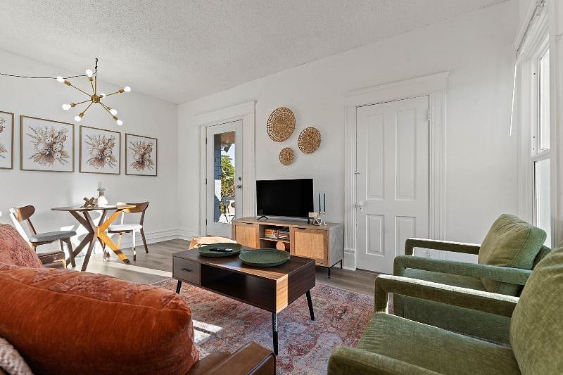 Furnished Finder property 590291_4 photo 5