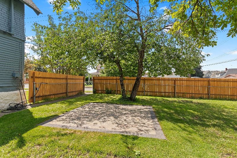 Furnished Finder property 590291_4 photo 20